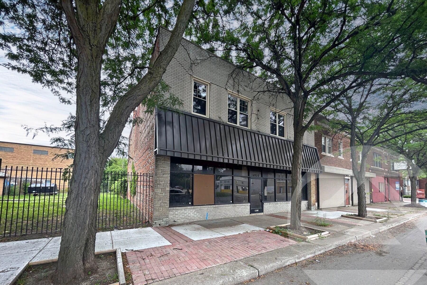 14522 E Jefferson Ave, Detroit, MI à vendre Photo du bâtiment- Image 1 de 2