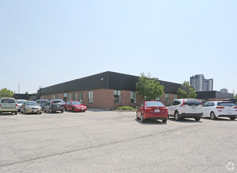 419 Phillip St, Waterloo, ON à vendre - Photo principale - Image 1 de 1