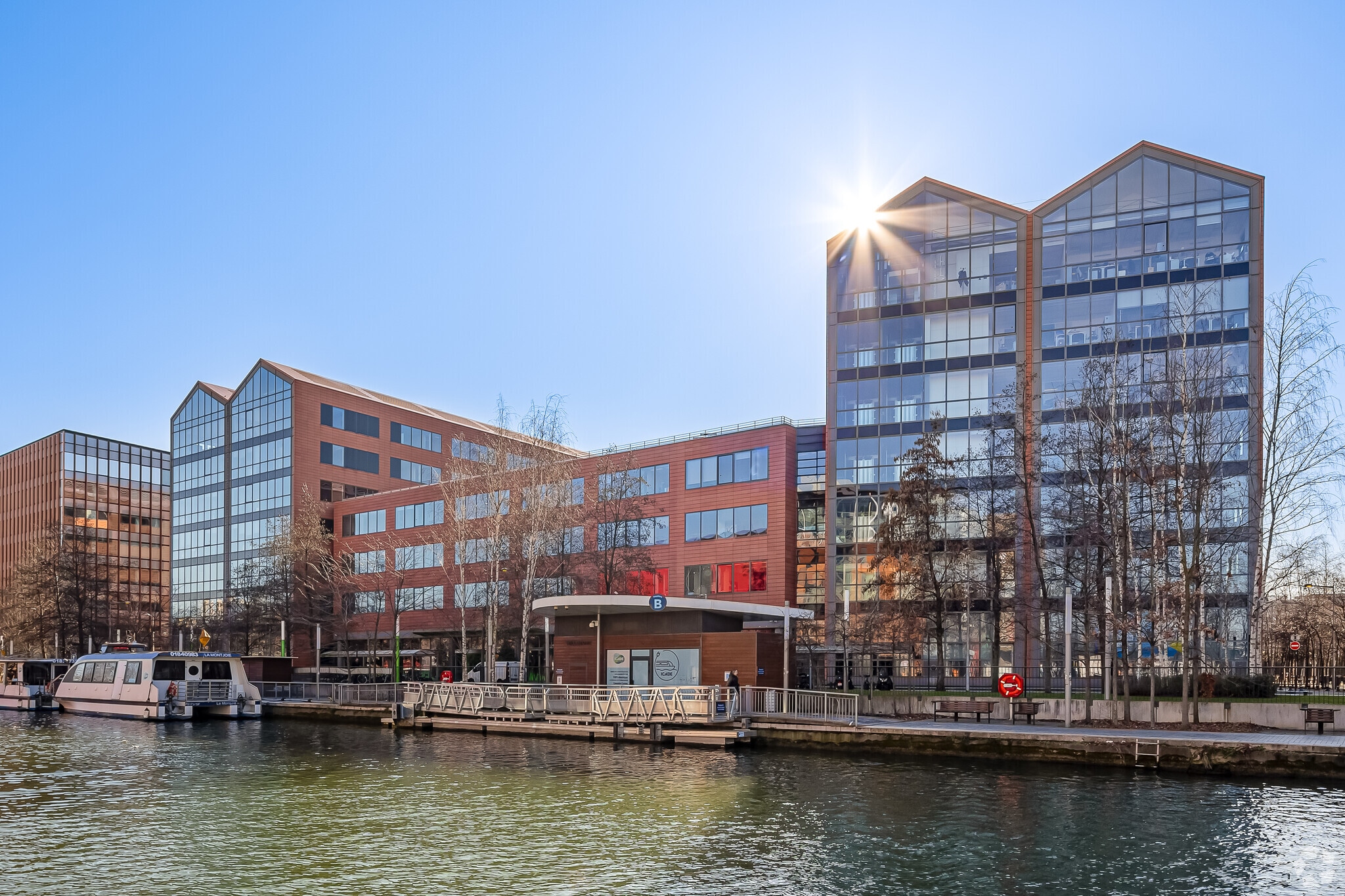 Bureau dans Paris à louer Photo principale- Image 1 de 7