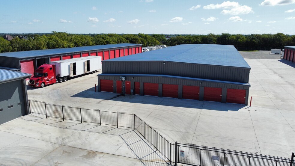 7433 Fort Worth Dr, Argyle, TX à louer - Photo du bâtiment - Image 3 de 5