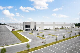 Plus de détails pour 5001 Crossroads Pky, Fort Pierce, FL - Industriel à vendre