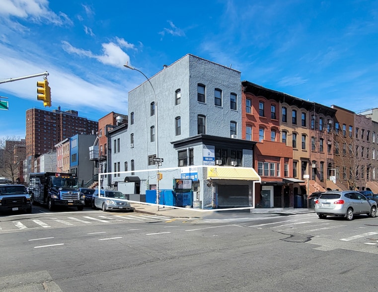 1038 Bedford Ave, Brooklyn, NY for lease - Building Photo - Image 1 of 1