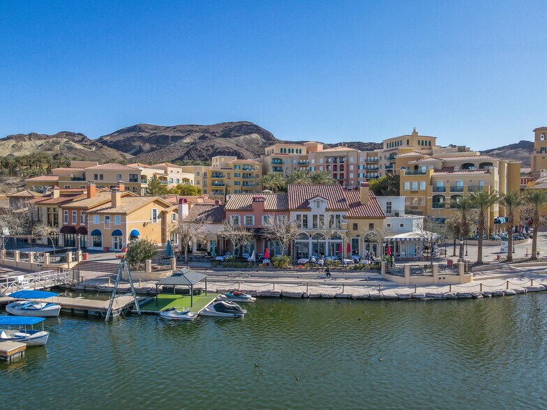 10 Costa Di Lago, Henderson, NV à vendre - Photo du bâtiment - Image 2 de 9