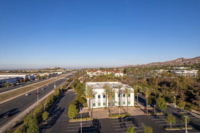 Plus de détails pour 27462 Portola Pky, Foothill Ranch, CA - Bureau/Médical à louer