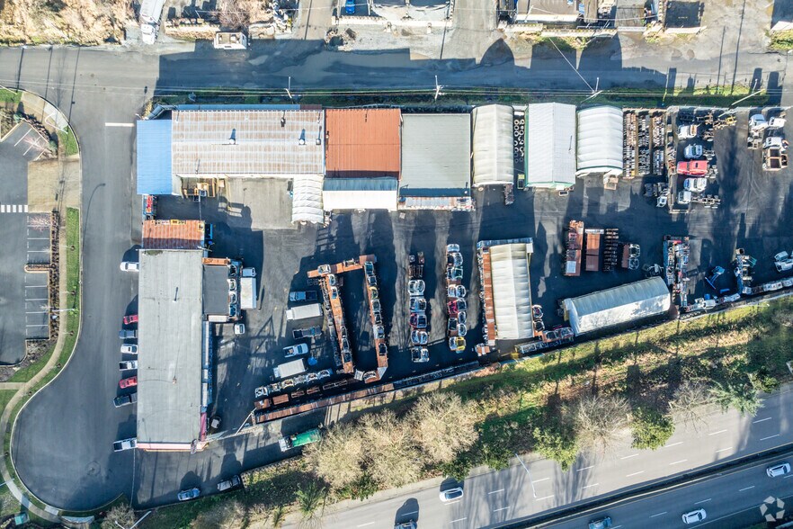 12905 King George Blvd, Surrey, BC à vendre - Aérien - Image 3 de 5