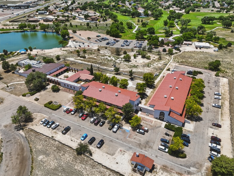 201 S McCulloch Blvd, Pueblo, CO à vendre - Photo du bâtiment - Image 2 de 6