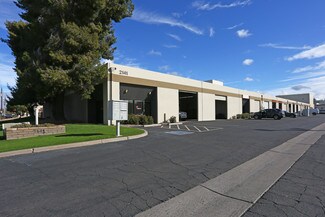 Plus de détails pour 2141 S Industrial Park Ave, Tempe, AZ - Industriel à louer