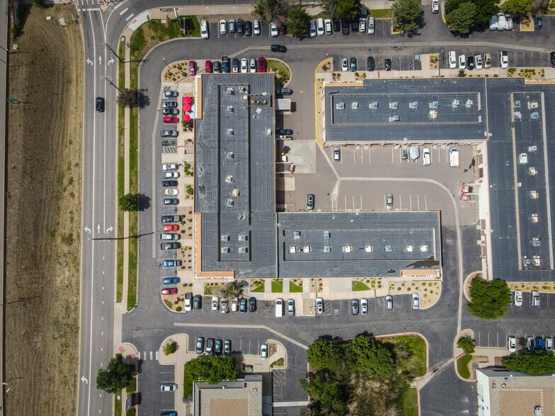 608 Garrison St, Lakewood, CO à louer - Photo du bâtiment - Image 3 de 13