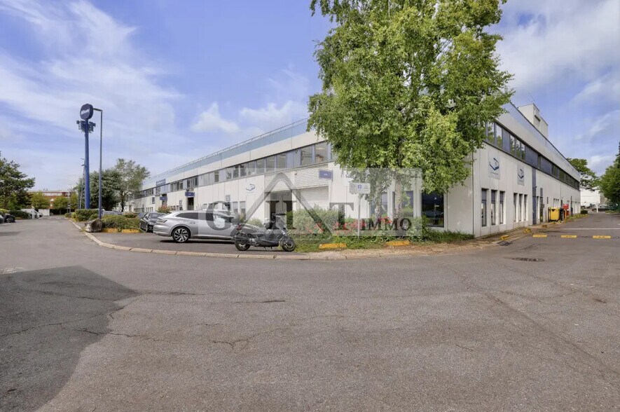 Office in Aulnay-sous-Bois for lease - Building Photo - Image 2 of 6