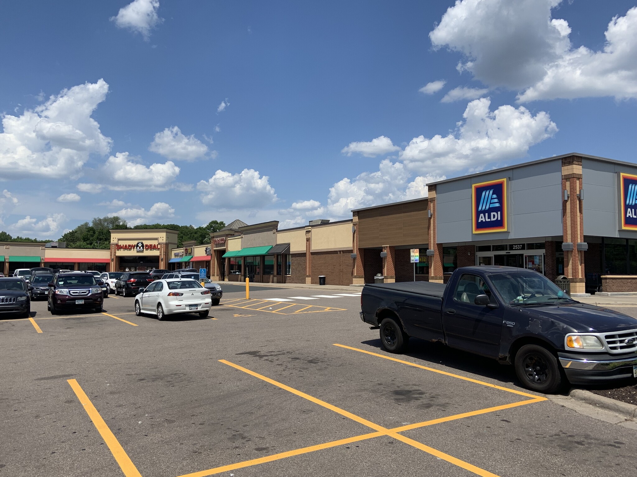 2581-2585 Highway 10 NE, Mounds View, MN for sale Primary Photo- Image 1 of 5