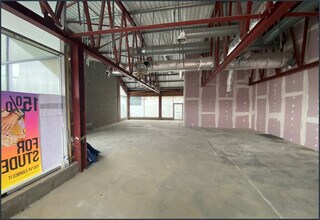 8 South Muirhead Rd, Cumbernauld à louer Photo intérieure- Image 2 de 2