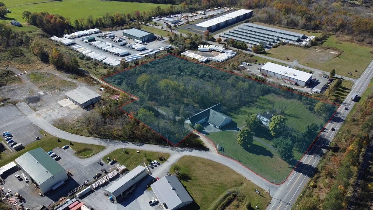 2733 Route 17M, New Hampton, NY à vendre Photo principale- Image 1 de 3