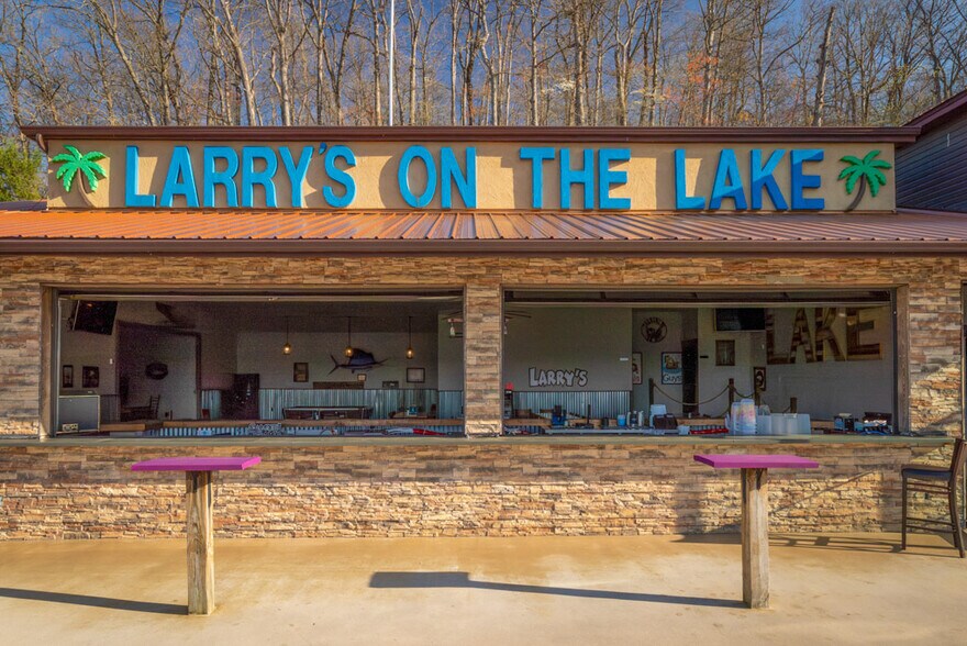 364 Galley Rd, Camdenton, MO for sale - Building Photo - Image 3 of 54