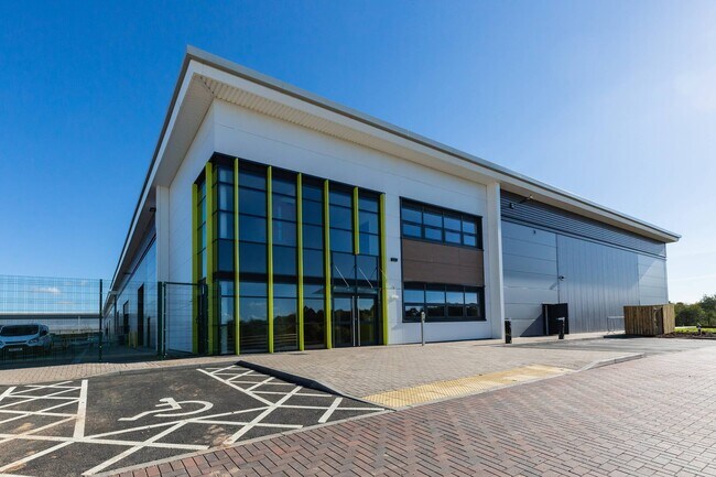 Plus de détails pour Bardon Rd, Coalville - Industriel à louer