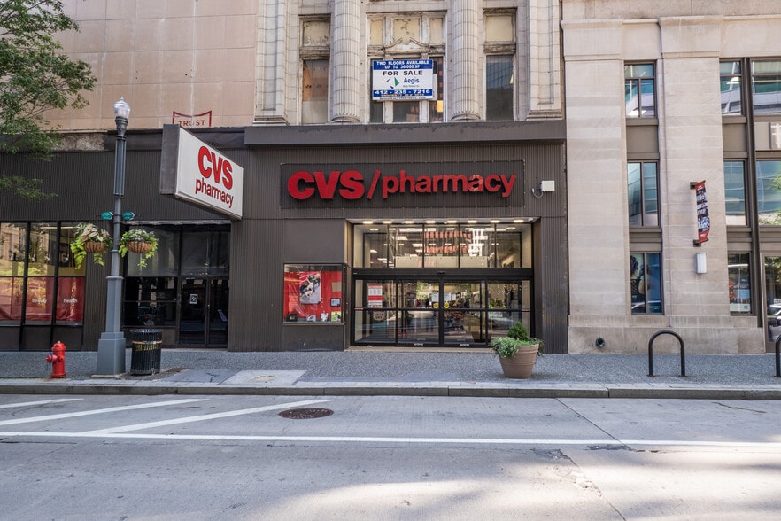 242-250 5th Ave, Pittsburgh, PA for sale - Building Photo - Image 3 of 7