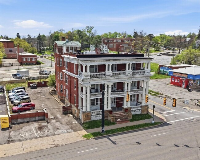 Plus de détails pour 283 Park Ave W, Mansfield, OH - Multi-résidentiel à vendre