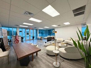 10401 S Sam Houston Pky W, Houston, TX for lease Lobby- Image 2 of 5