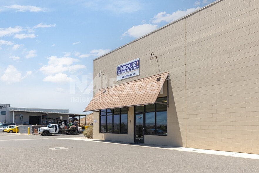 3662 S River Rd, Saint George, UT for lease - Building Photo - Image 2 of 9