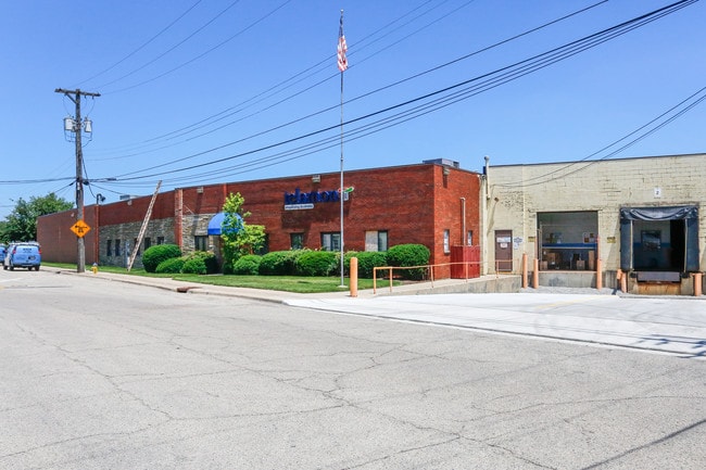 More details for 600 N Irwin St, Dayton, OH - Industrial for Lease