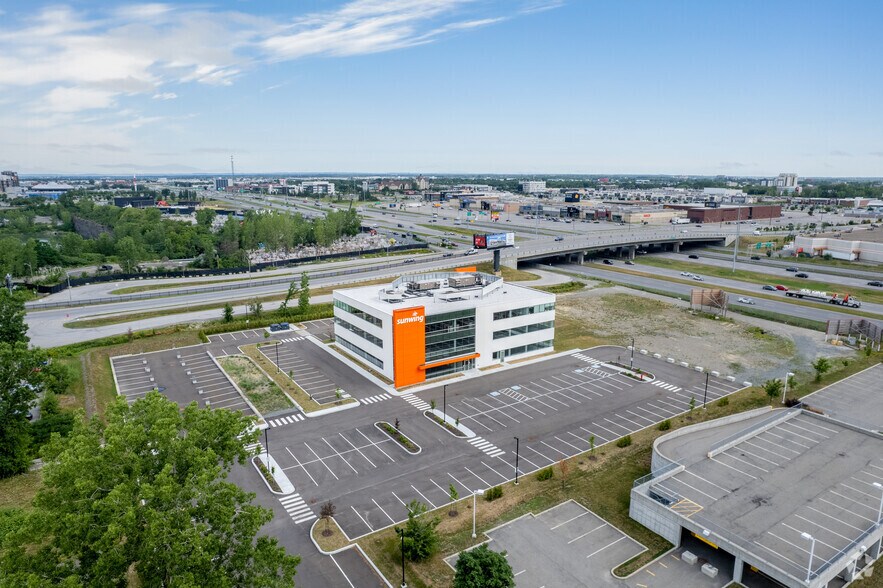 3105 Pl Louis-R.-Renaud, Laval, QC à vendre - Aérien - Image 3 de 13