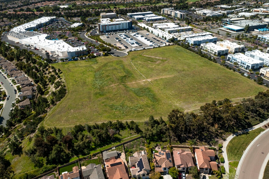 830-831 District pl, Chula Vista, CA for sale - Aerial - Image 1 of 2