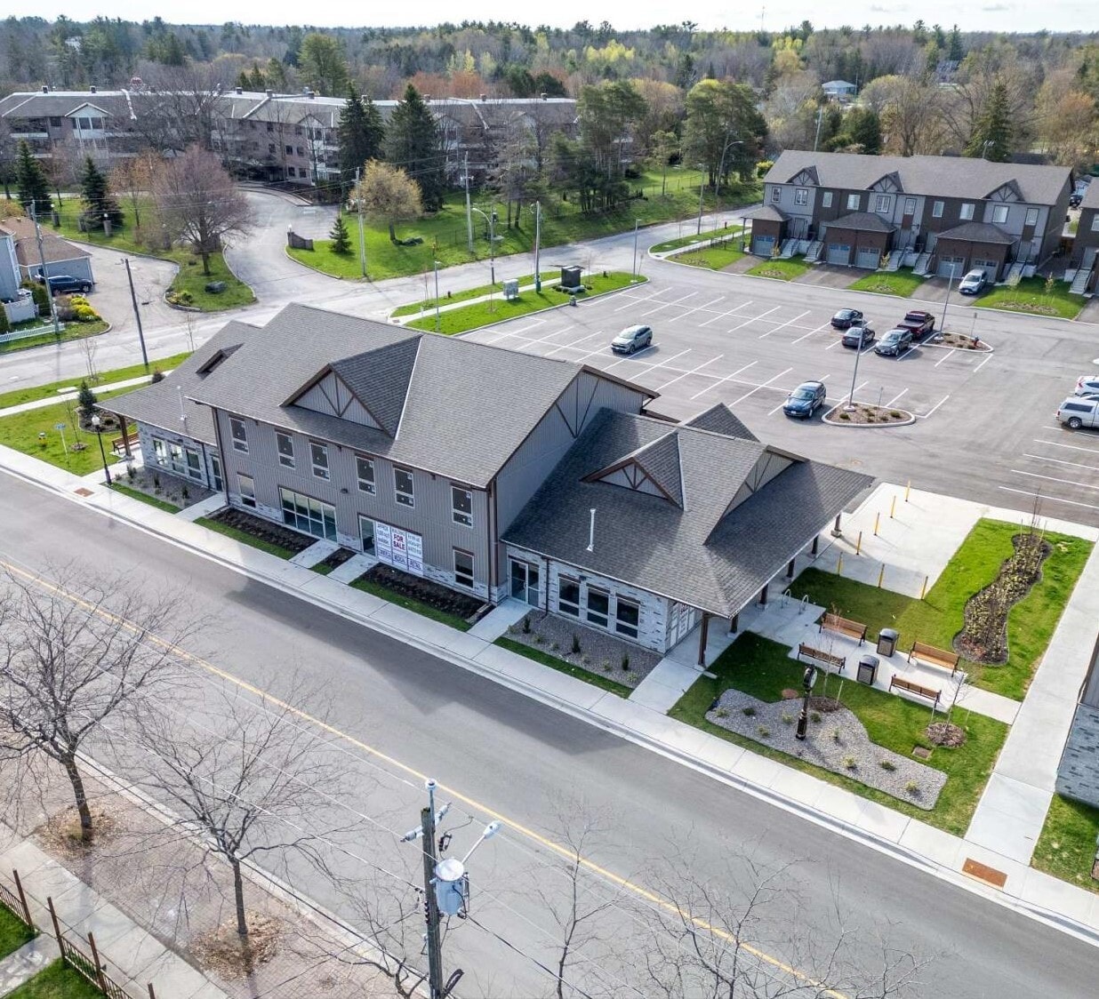 112 Grew Blvd, Jacksons Point, ON à vendre Photo du bâtiment- Image 1 de 2