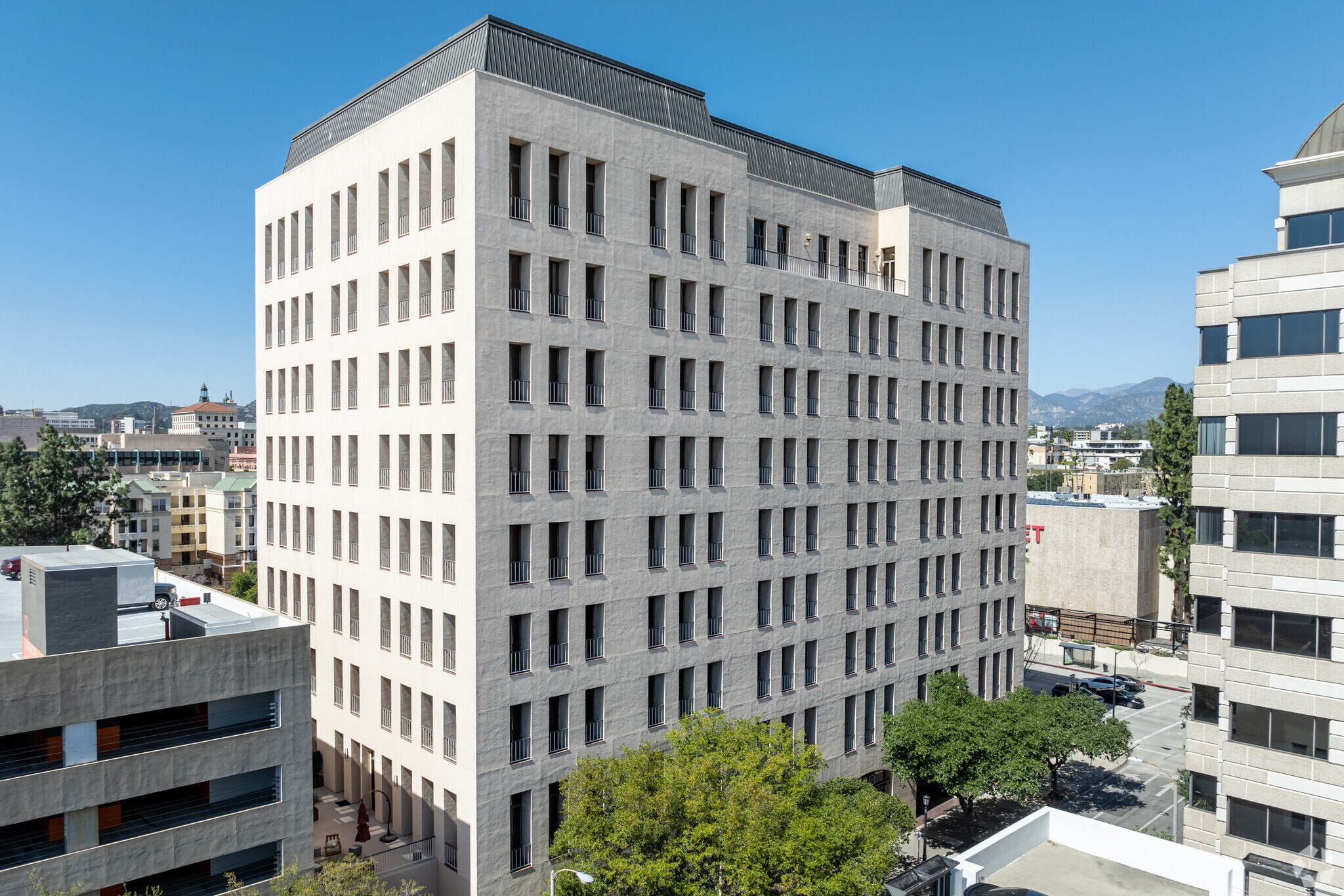 790 E Colorado Blvd, Pasadena, CA for lease Building Photo- Image 1 of 13