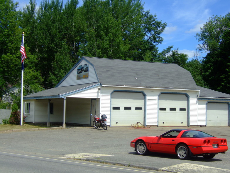 3947 Broadway, Kenduskeag, ME à vendre - Photo principale - Image 1 de 1