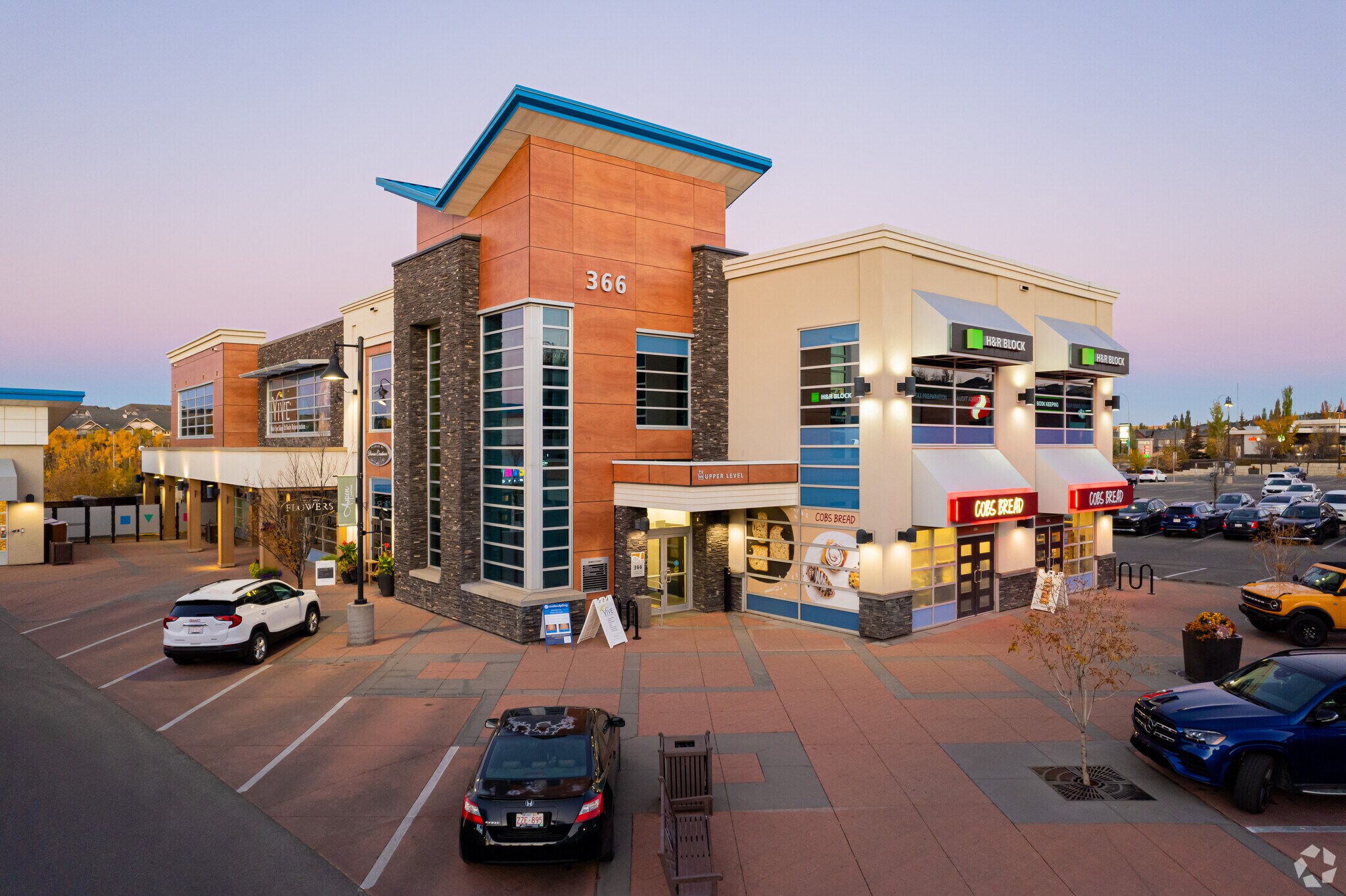 366 Aspen Glen Land SW, Calgary, AB à vendre Photo principale- Image 1 de 1