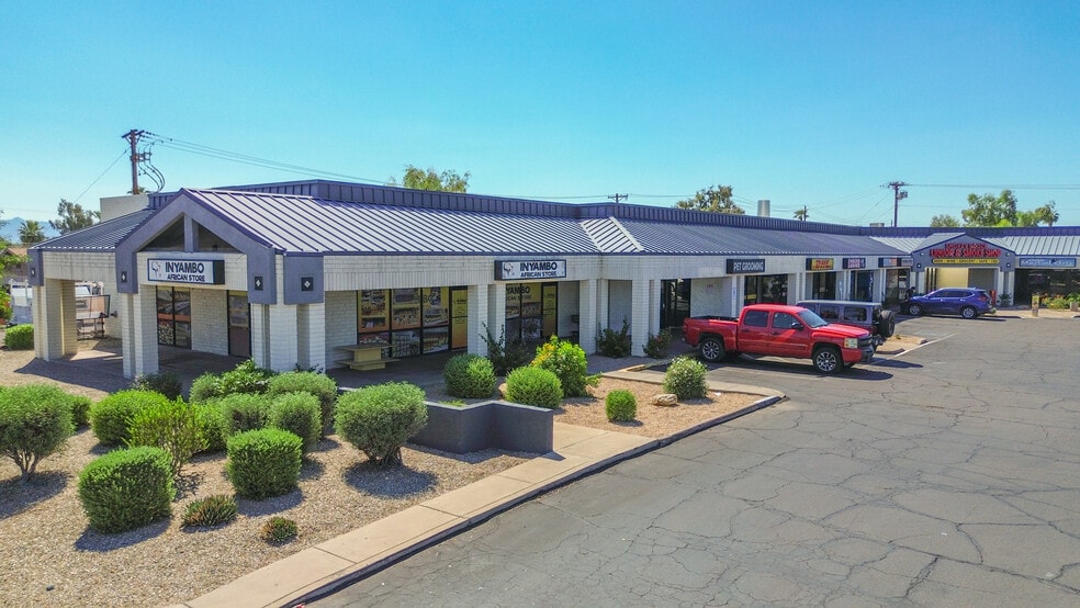 5270 N 59th Ave, Glendale, AZ à louer - Photo du bâtiment - Image 3 de 14