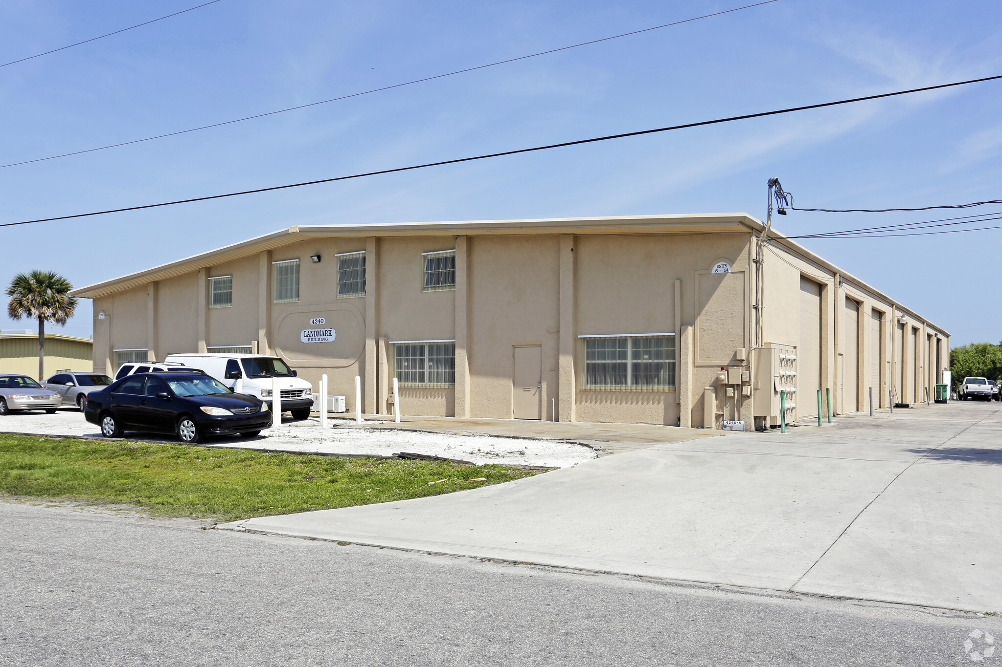 4240 James St, Port Charlotte, FL for lease Primary Photo- Image 1 of 5