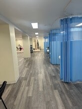 401 Ditmas Ave, Brooklyn, NY à louer Photo du bâtiment- Image 2 de 8