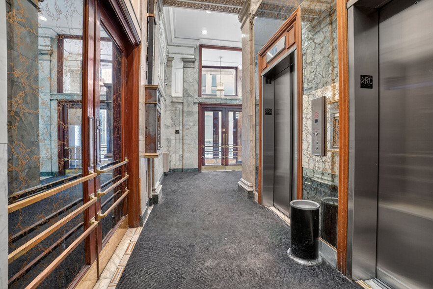 84 Rue Notre-Dame O, Montréal, QC for lease - Building Photo - Image 3 of 11