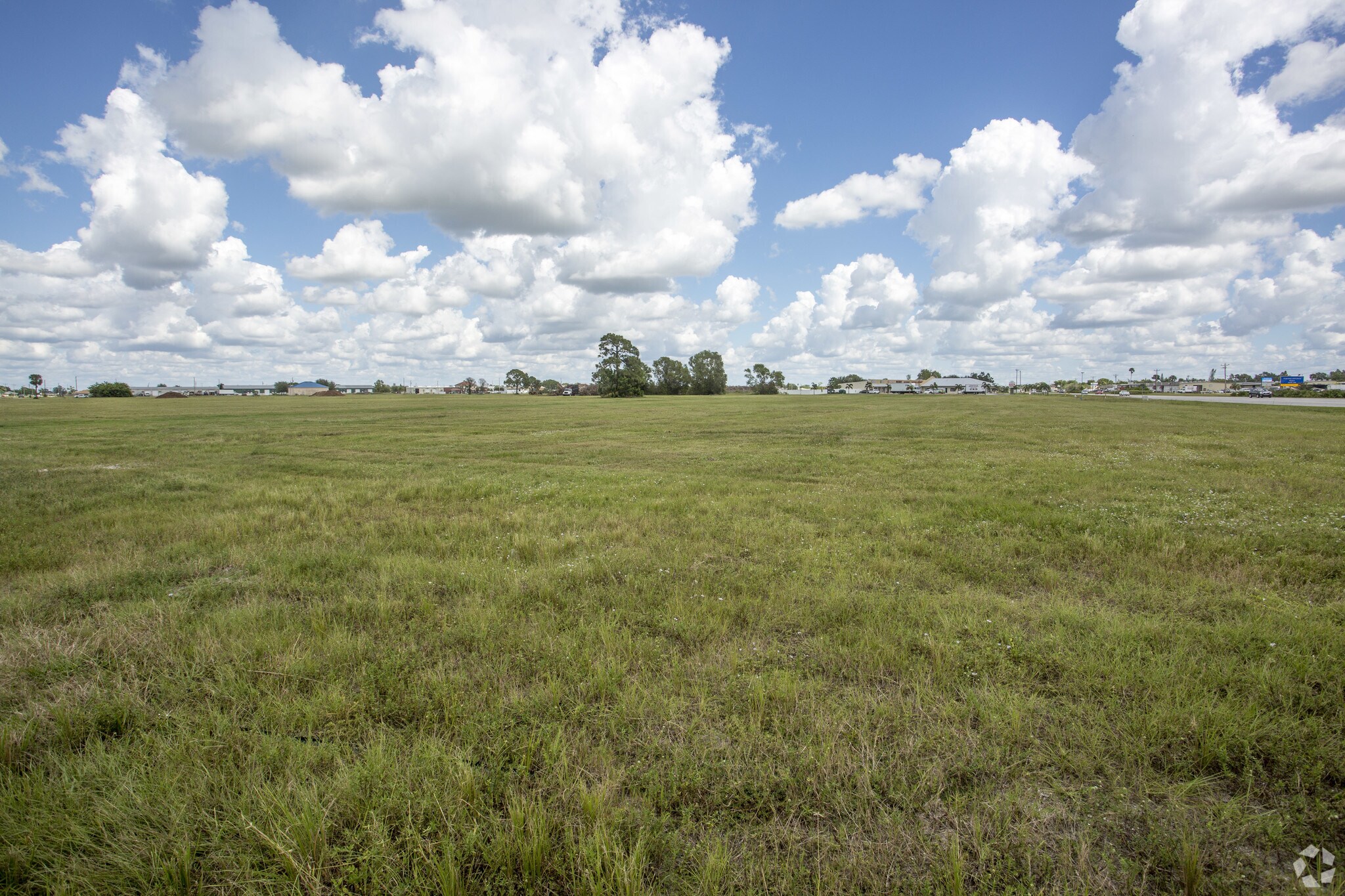 Corner NE Pine Island Rd And Andalusia Blvd, Cape Coral, FL for sale Primary Photo- Image 1 of 5