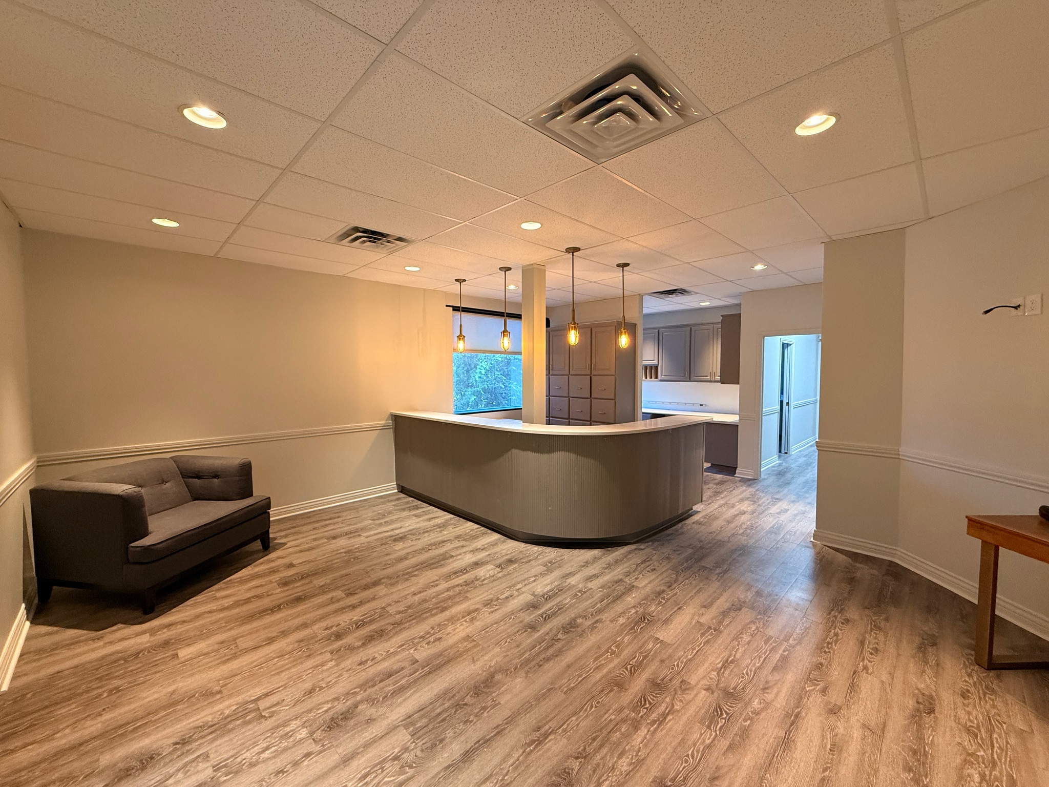 7138 S Highland Dr, Salt Lake City, UT for lease Interior Photo- Image 1 of 20