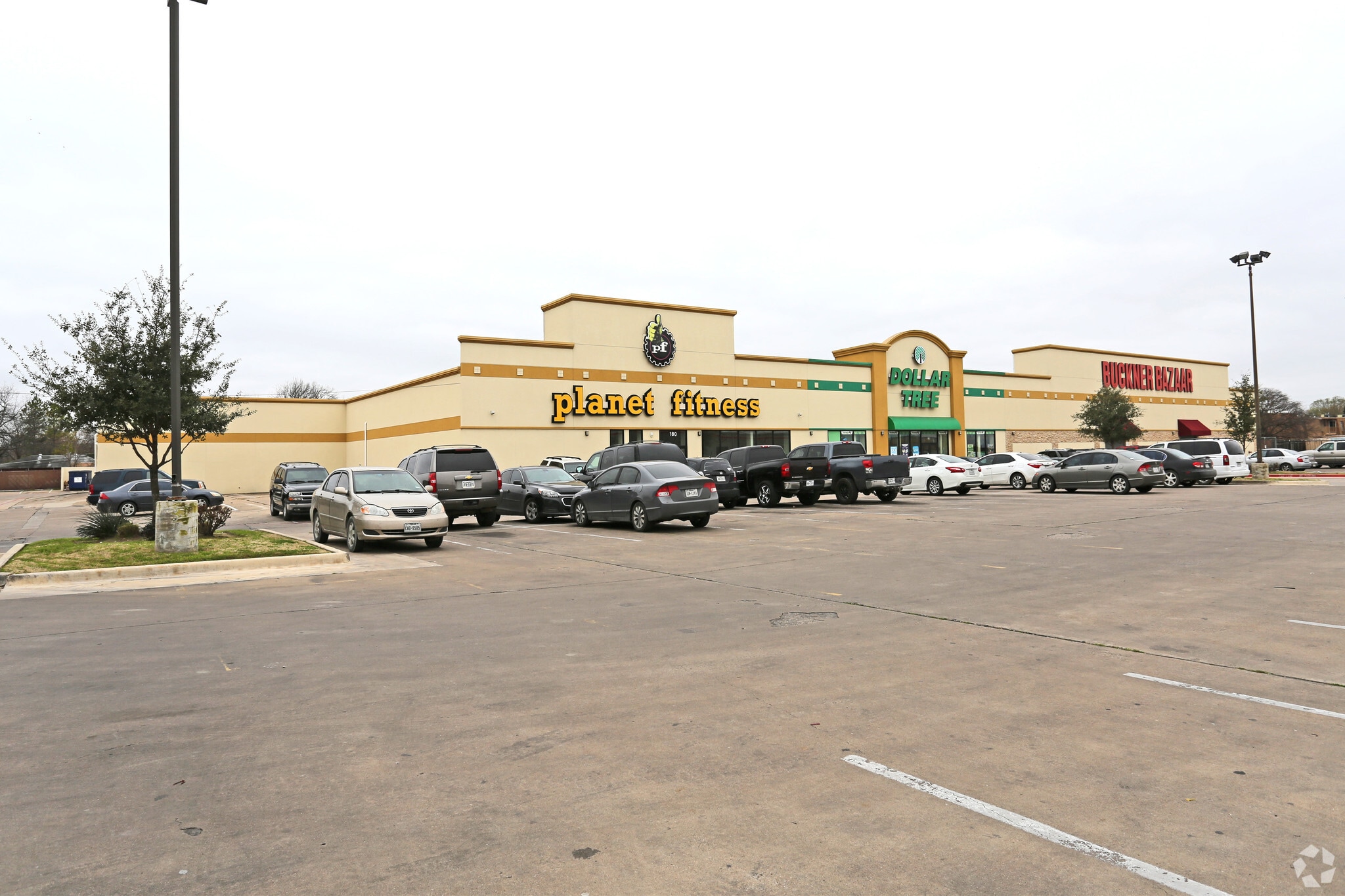 1639 S Buckner Blvd, Dallas, TX for lease Building Photo- Image 1 of 4