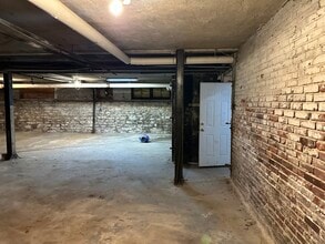 807 Clara Ave, Saint Louis, MO for lease Interior Photo- Image 1 of 12