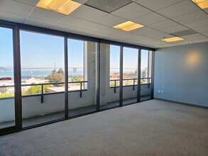 1700 Montgomery St, San Francisco, CA à louer Photo intérieure- Image 2 de 6