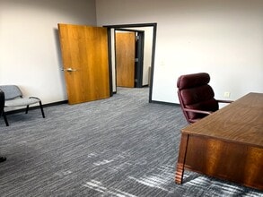 12777 Abbey Rd, North Royalton, OH for lease Interior Photo- Image 1 of 3