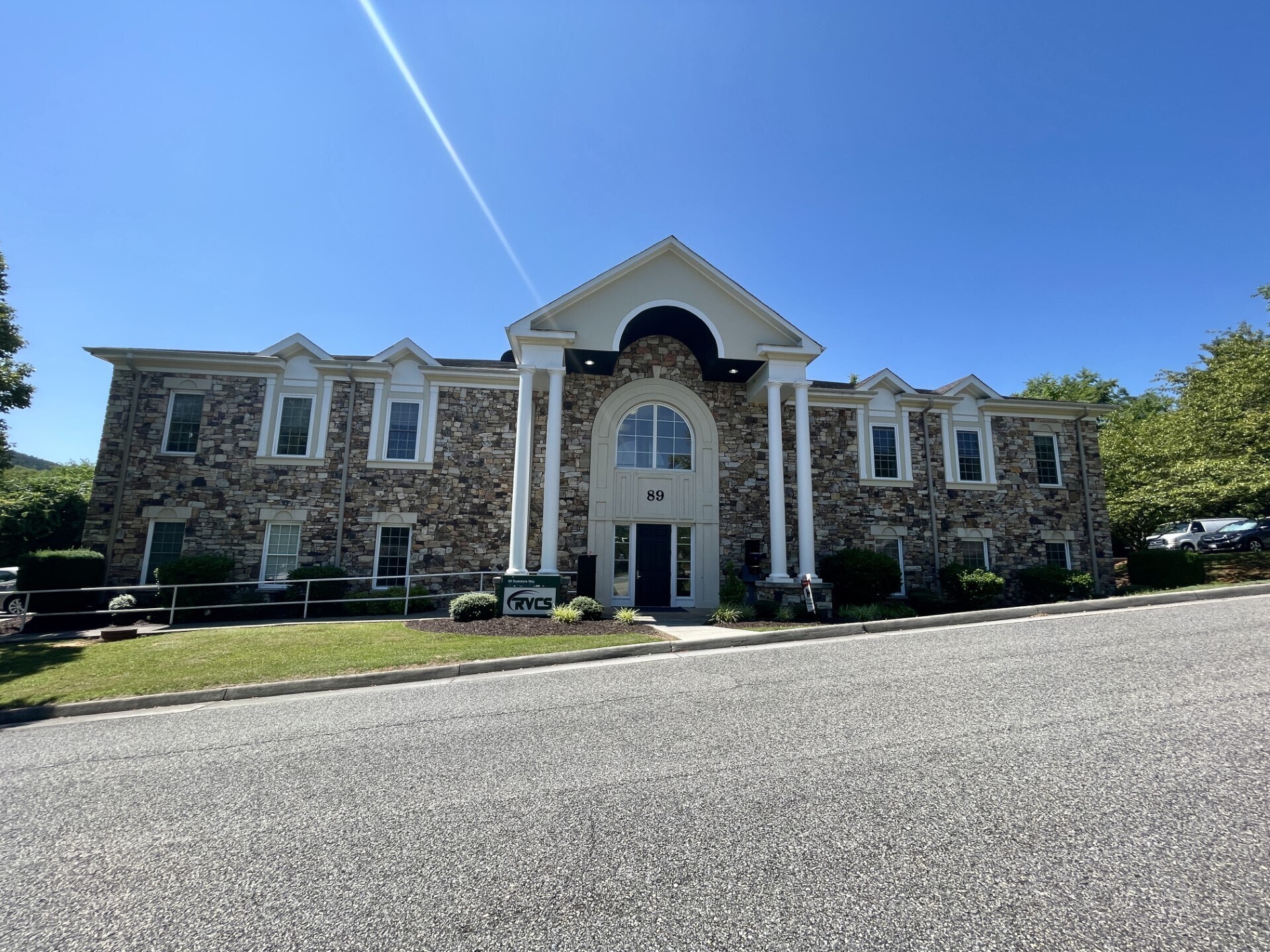 89 Summers Way, Roanoke, VA for lease Building Photo- Image 1 of 15