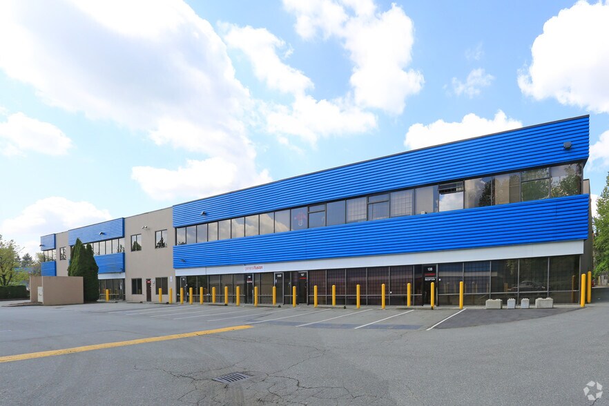 3680 Bonneville Pl, Burnaby, BC à louer - Photo du bâtiment - Image 2 de 2