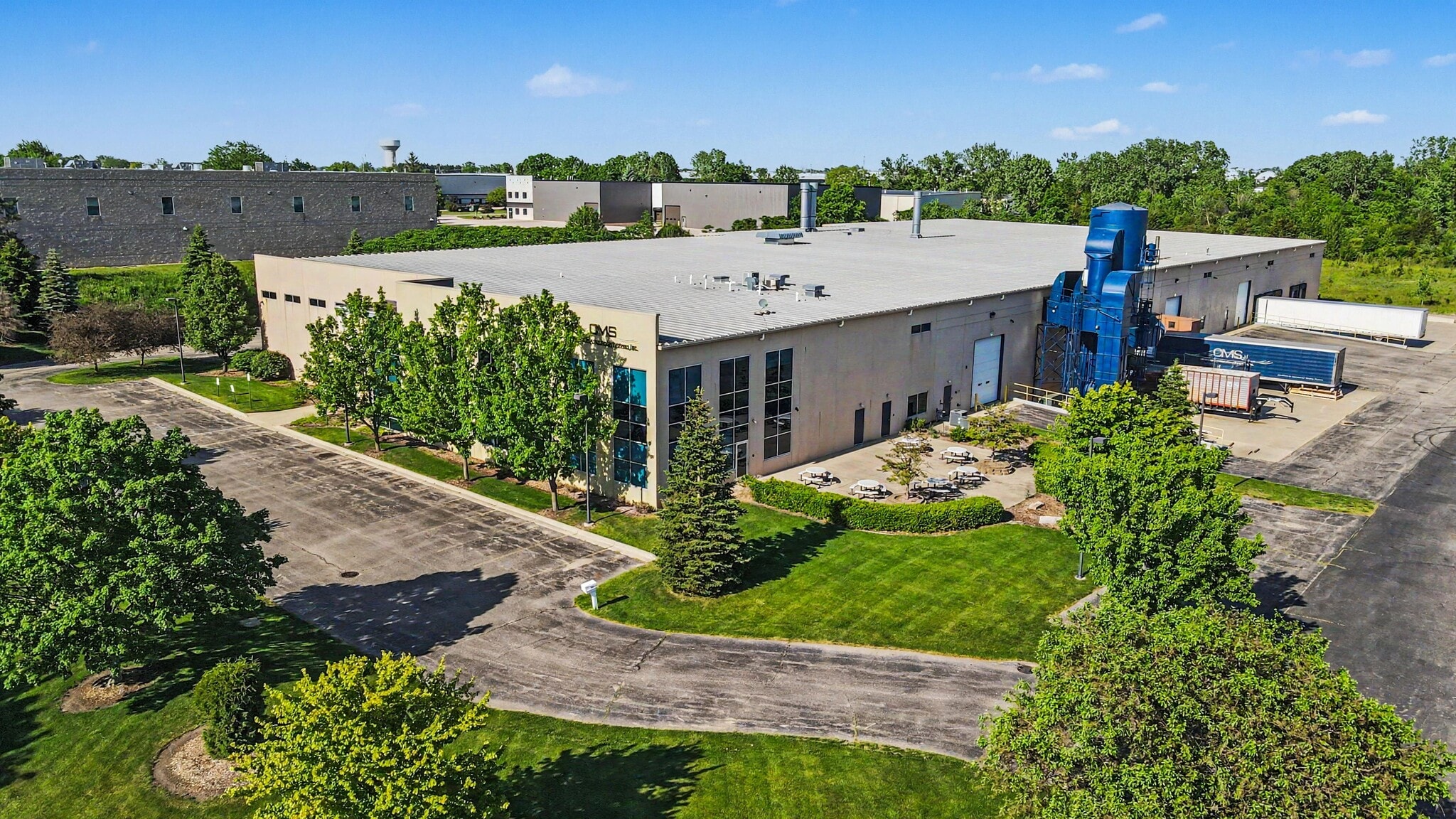 4044 Brockton Dr, Grand Rapids, MI for sale Building Photo- Image 1 of 27