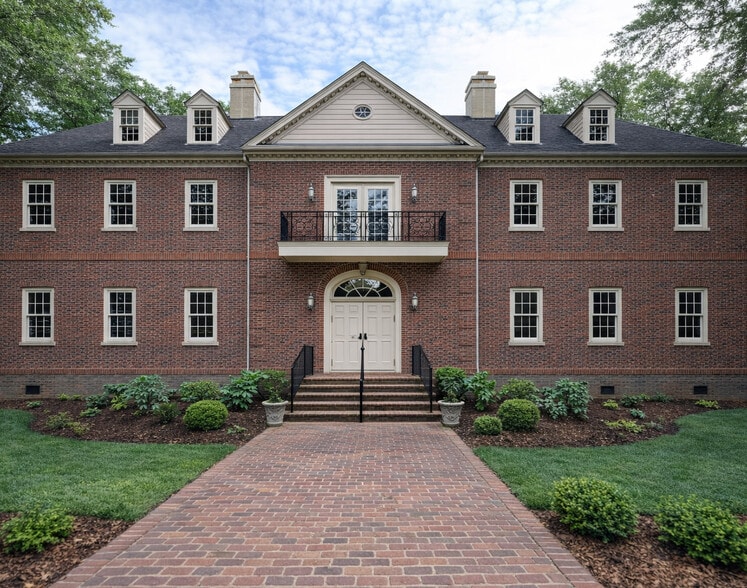 801 Virginia Village Dr, Glen Allen, VA for sale - Building Photo - Image 1 of 7