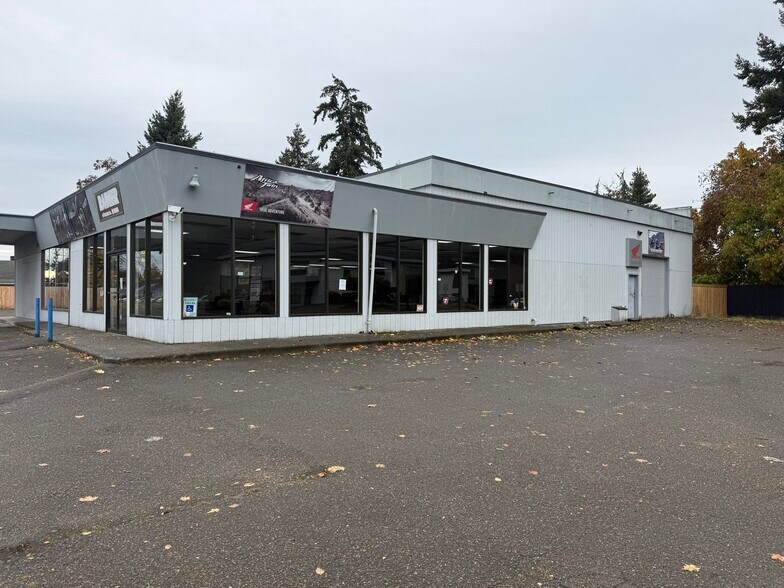 16002 Pacific Ave S, Spanaway, WA for sale - Building Photo - Image 2 of 31
