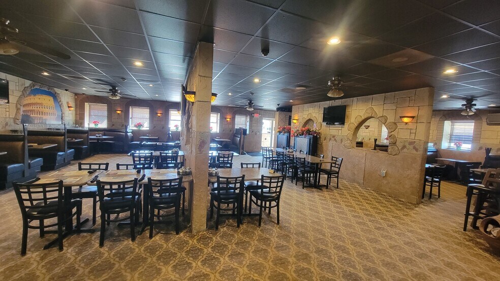 1346 N Church St, Hazle Township, PA à louer - Photo intérieure - Image 3 de 13