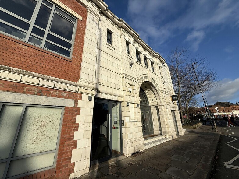 38 North Ln, Leeds à louer - Photo du bâtiment - Image 2 de 4