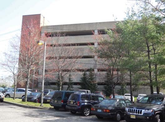 127 Pine St, Montclair, NJ à louer - Photo du bâtiment - Image 3 de 4