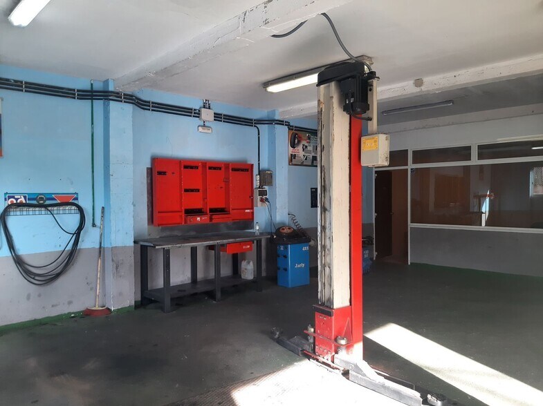 Commerce de détail dans Vigo à vendre - Photo du bâtiment - Image 3 de 44