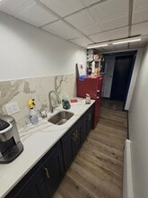 5997 Riverdale Ave, Bronx, NY for lease Interior Photo- Image 2 of 10