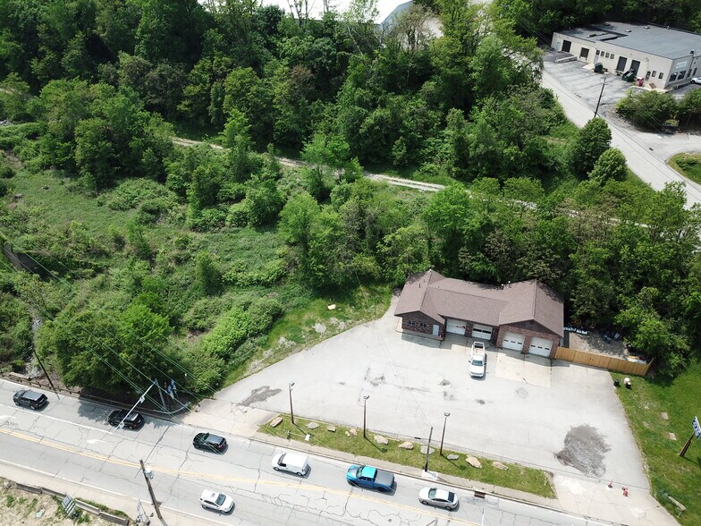 700 Rodi Rd, Pittsburgh, PA à vendre - Photo du bâtiment - Image 3 de 13